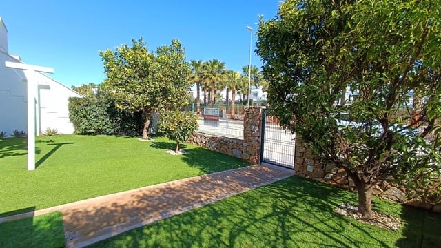 3 sypialnia Apartament na sprzedaż w Vistabella, Orihuela z basenem garażem - 275 000 € (Ref: 9581376)