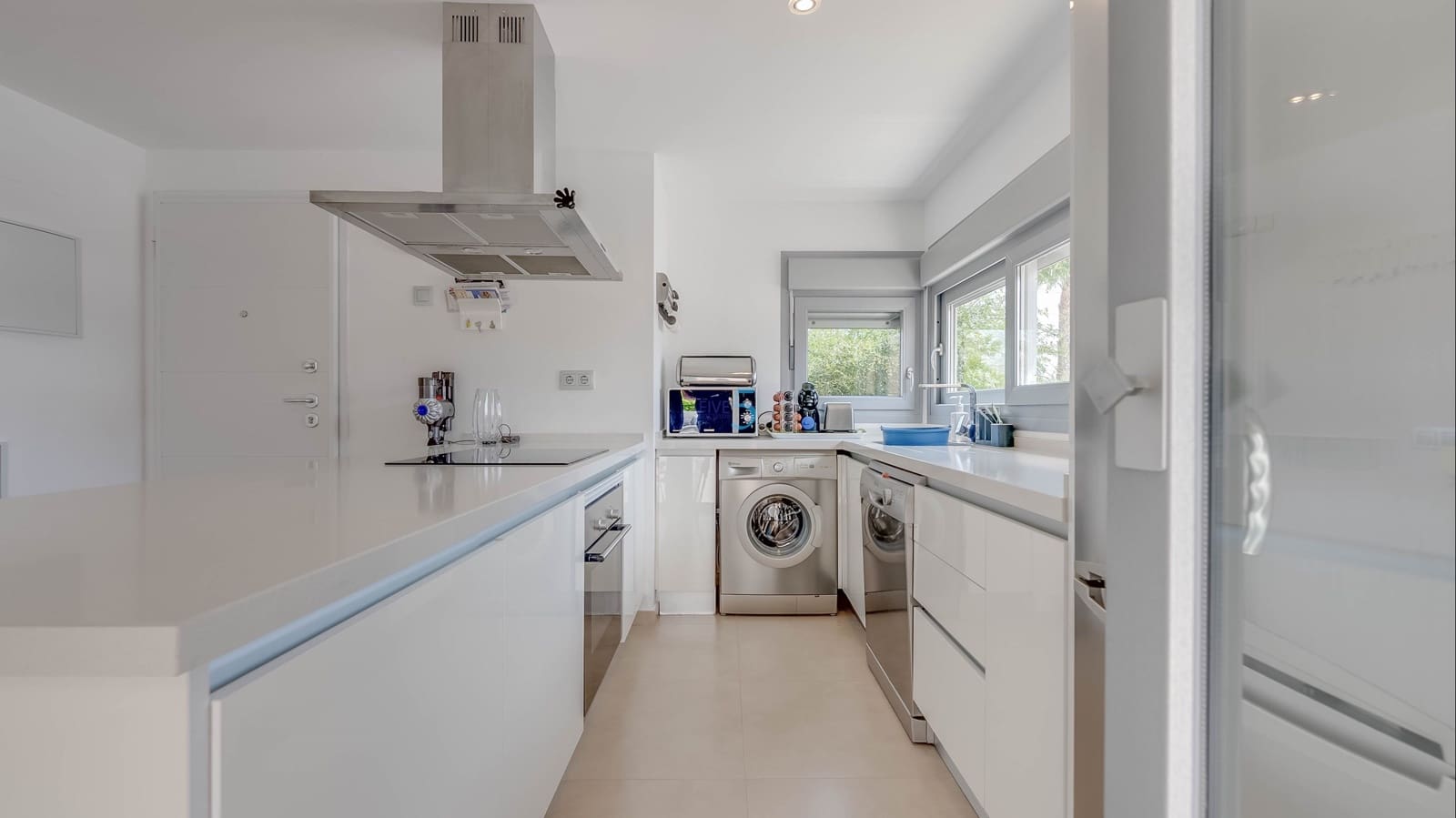 3 sypialnia Apartament na sprzedaż w Vistabella z basenem garażem - 275 000 € (Ref: 9581376)