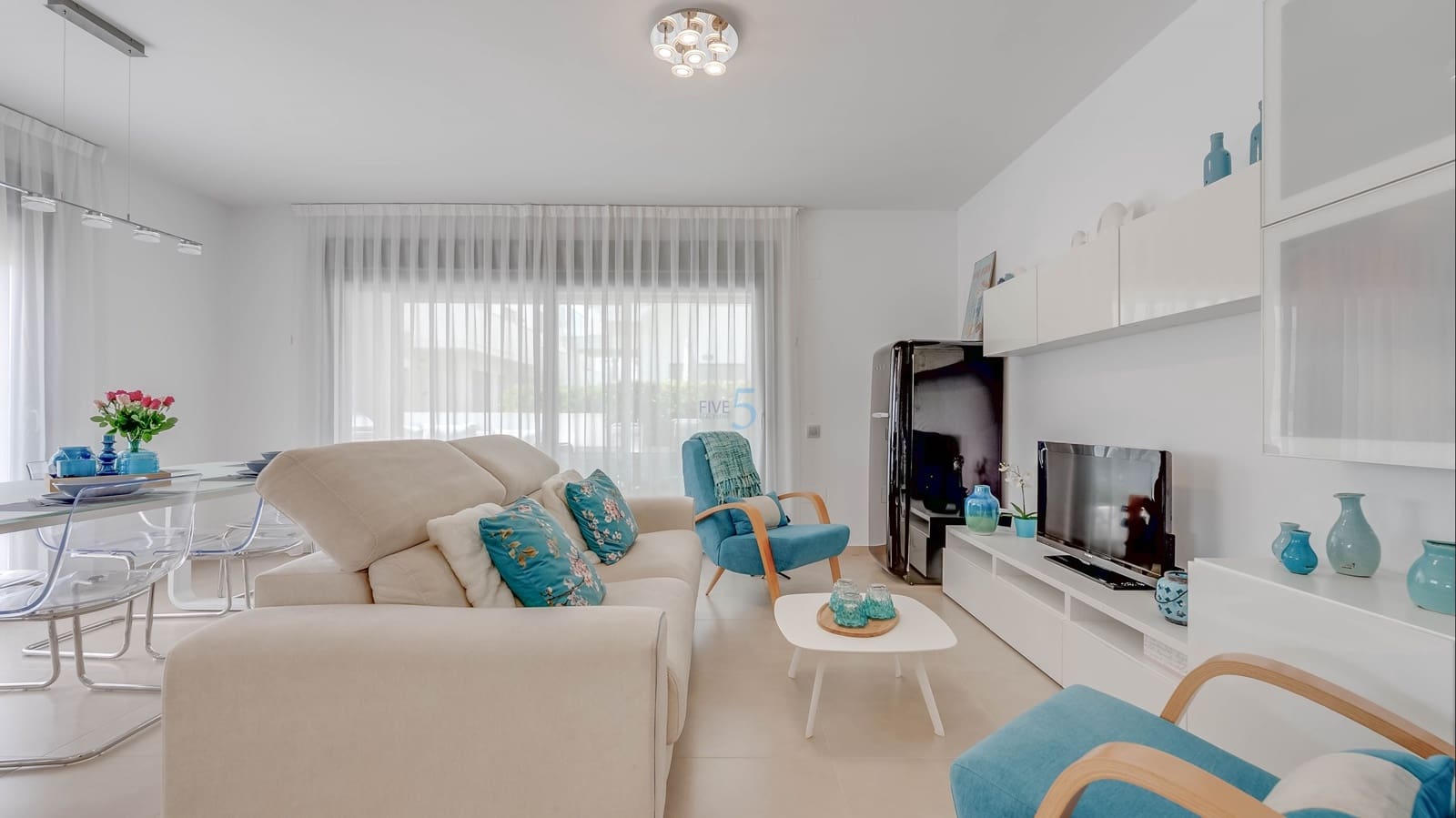 3 sypialnia Apartament na sprzedaż w Vistabella z basenem garażem - 275 000 € (Ref: 9581376)