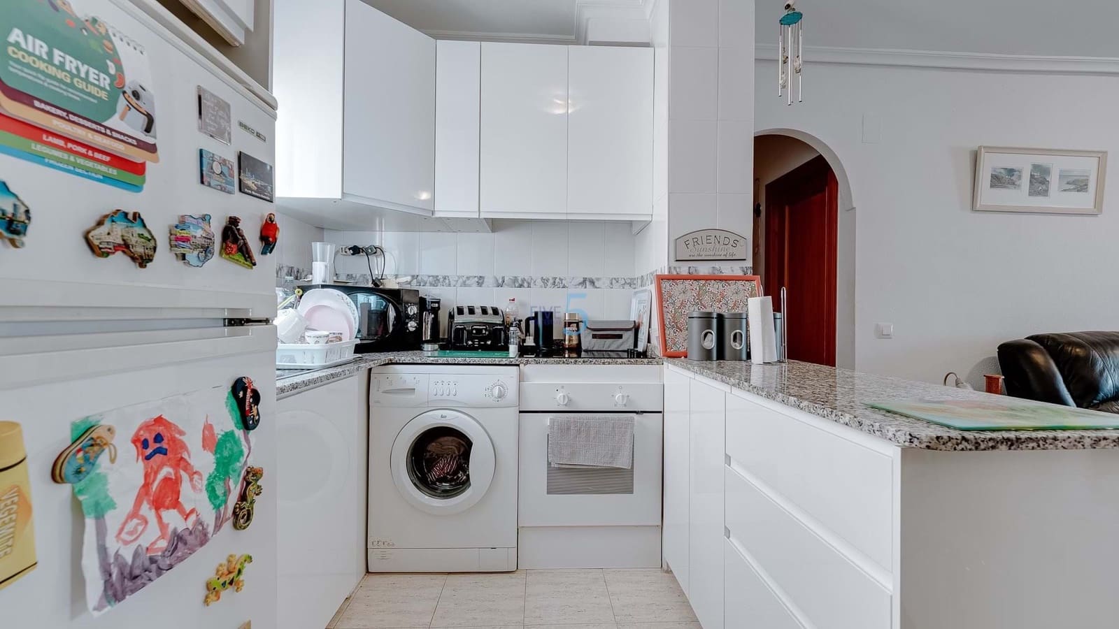 3 soveværelse Lejlighed til salg i Torrevieja med swimmingpool garage - € 119.995 (Ref: 9585047)