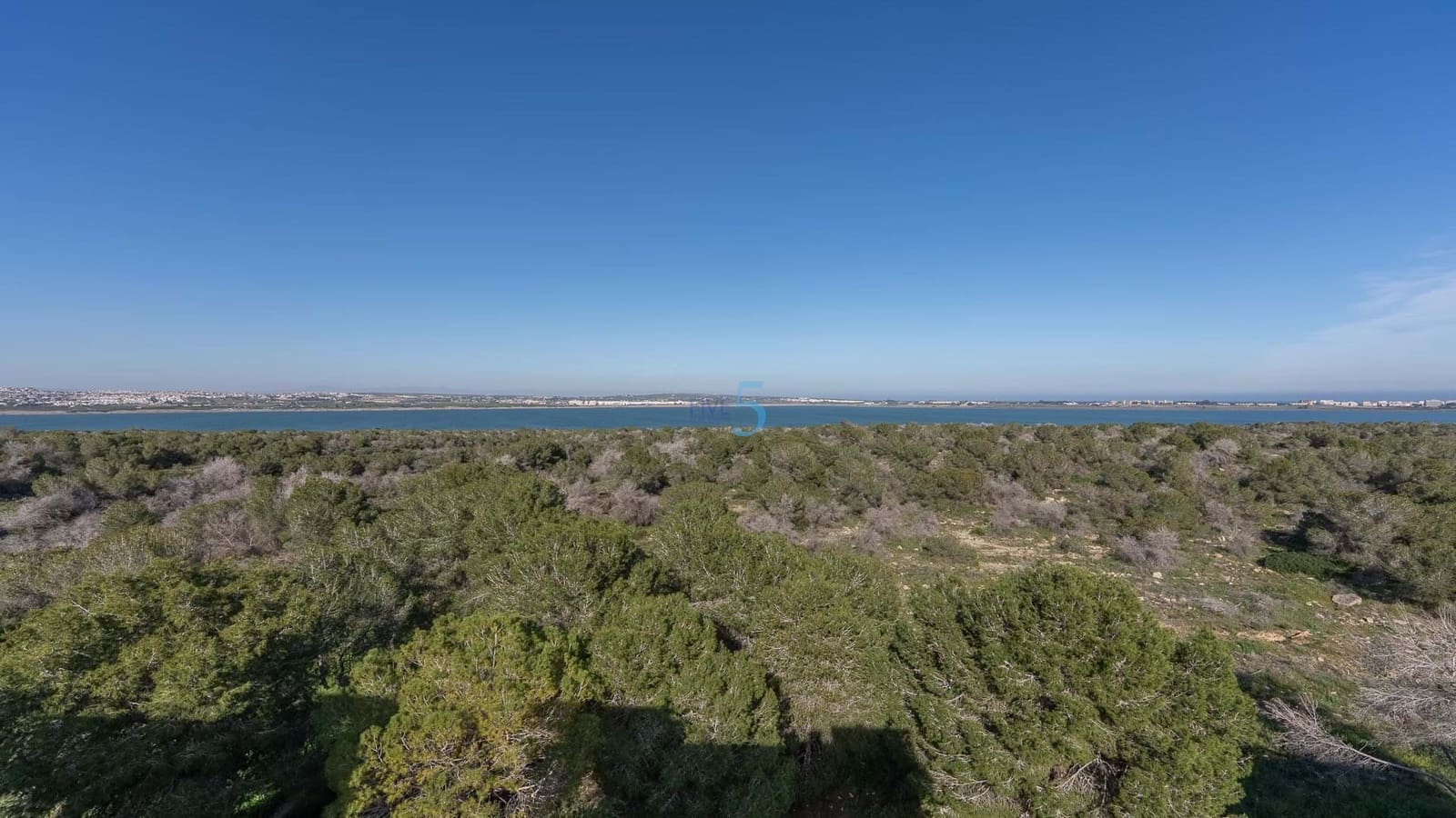 3 soveværelse Lejlighed til salg i Torrevieja med swimmingpool garage - € 119.995 (Ref: 9585047)