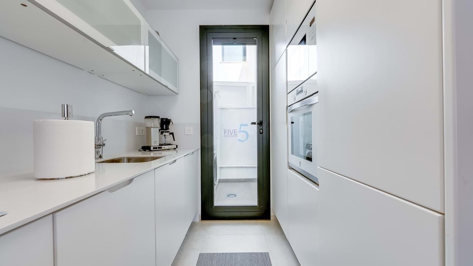 3 bedroom Townhouse for sale in Villamartin with pool garage - € 340,000 (Ref: 9585048)