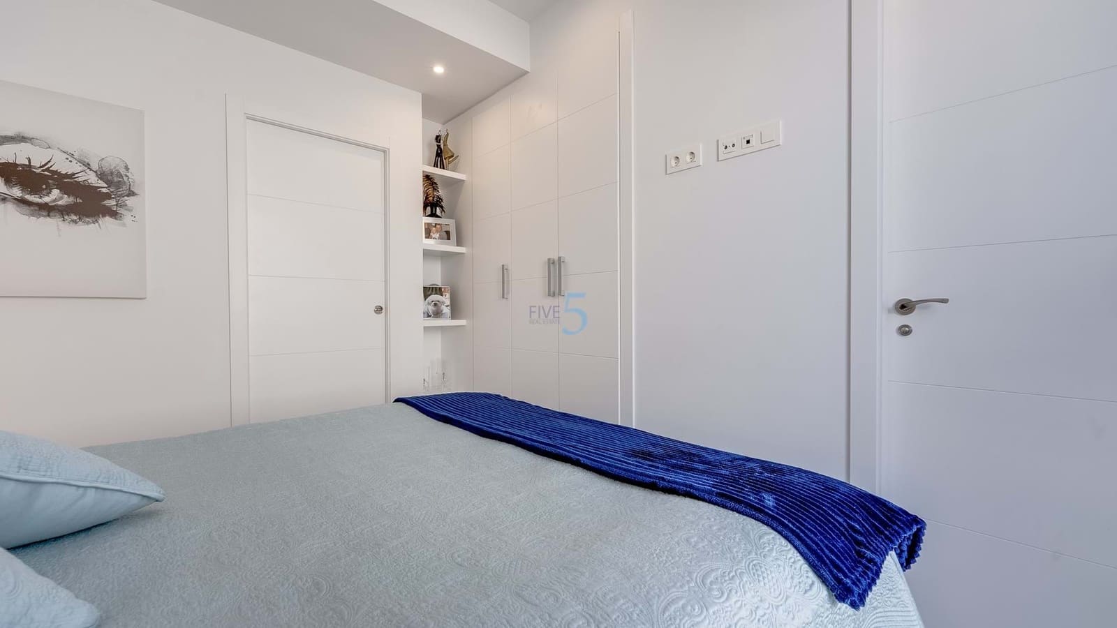 3 bedroom Townhouse for sale in Villamartin with pool garage - € 340,000 (Ref: 9585048)