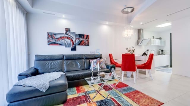 3 soveværelse Byhus til salg i Villamartin, Orihuela med swimmingpool garage - € 340.000 (Ref: 9585048)