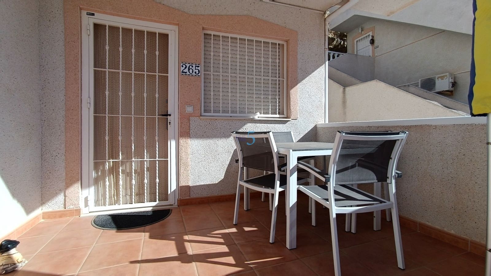 2 soveværelse Lejlighed til salg i Ciudad Quesada med swimmingpool - € 125.000 (Ref: 9585049)