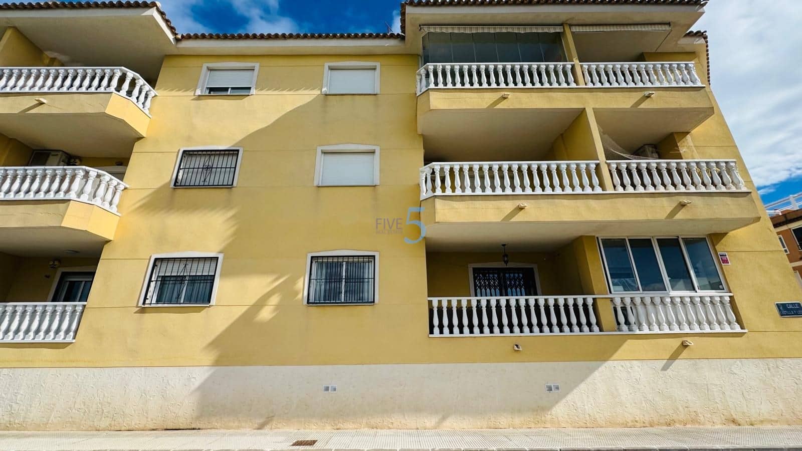 2 slaapkamer Appartement te koop in Formentera del Segura met zwembad garage - € 109.900 (Ref: 9585174)