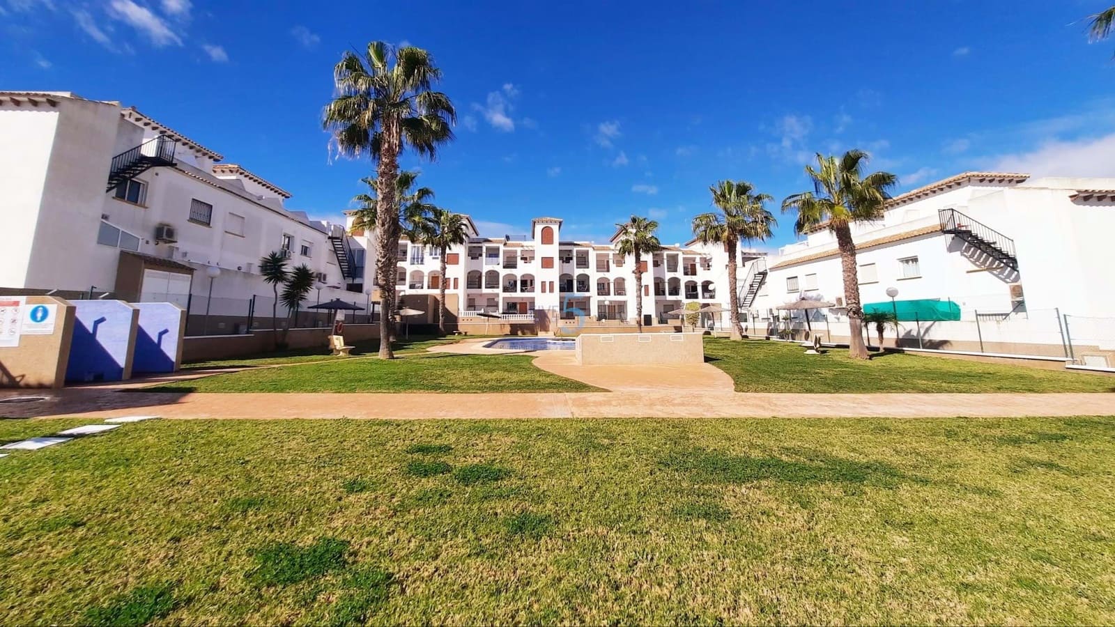 2 chambre Appartement à vendre à Los Altos avec piscine garage - 179 999 € (Ref: 9588515)