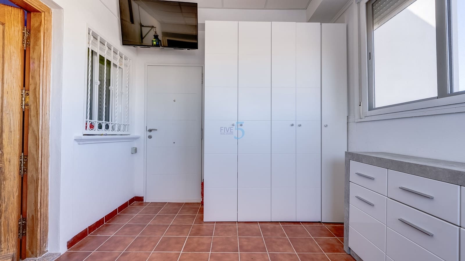 2 bedroom Apartment for sale in Los Altos with pool garage - € 179,999 (Ref: 9588515)