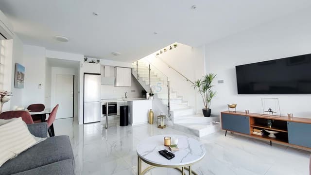 3 quarto Moradia para venda em Los Alcázares com piscina garagem - 329 999 € (Ref: 9588516)