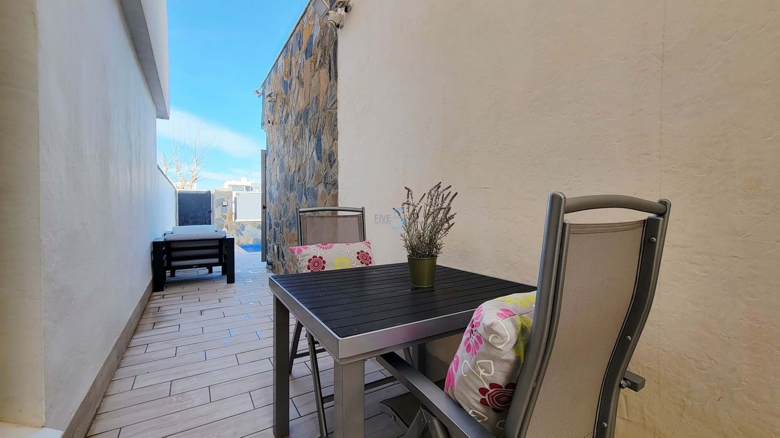 3 quarto Moradia para venda em Los Alcazares com piscina garagem - 329 999 € (Ref: 9588516)