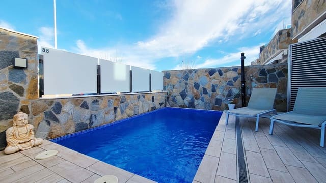 3 quarto Moradia para venda em Los Alcázares com piscina garagem - 329 999 € (Ref: 9588516)