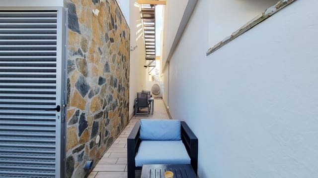 3 quarto Moradia para venda em Los Alcázares com piscina garagem - 329 999 € (Ref: 9588516)