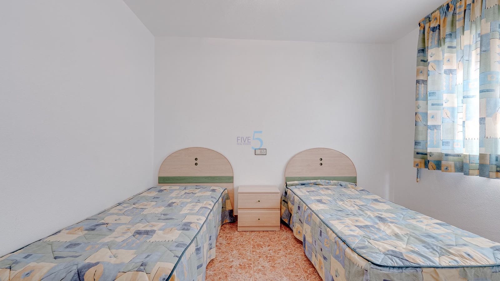 2 bedroom Apartment for sale in Vistabella with pool garage - € 152,000 (Ref: 9590510)