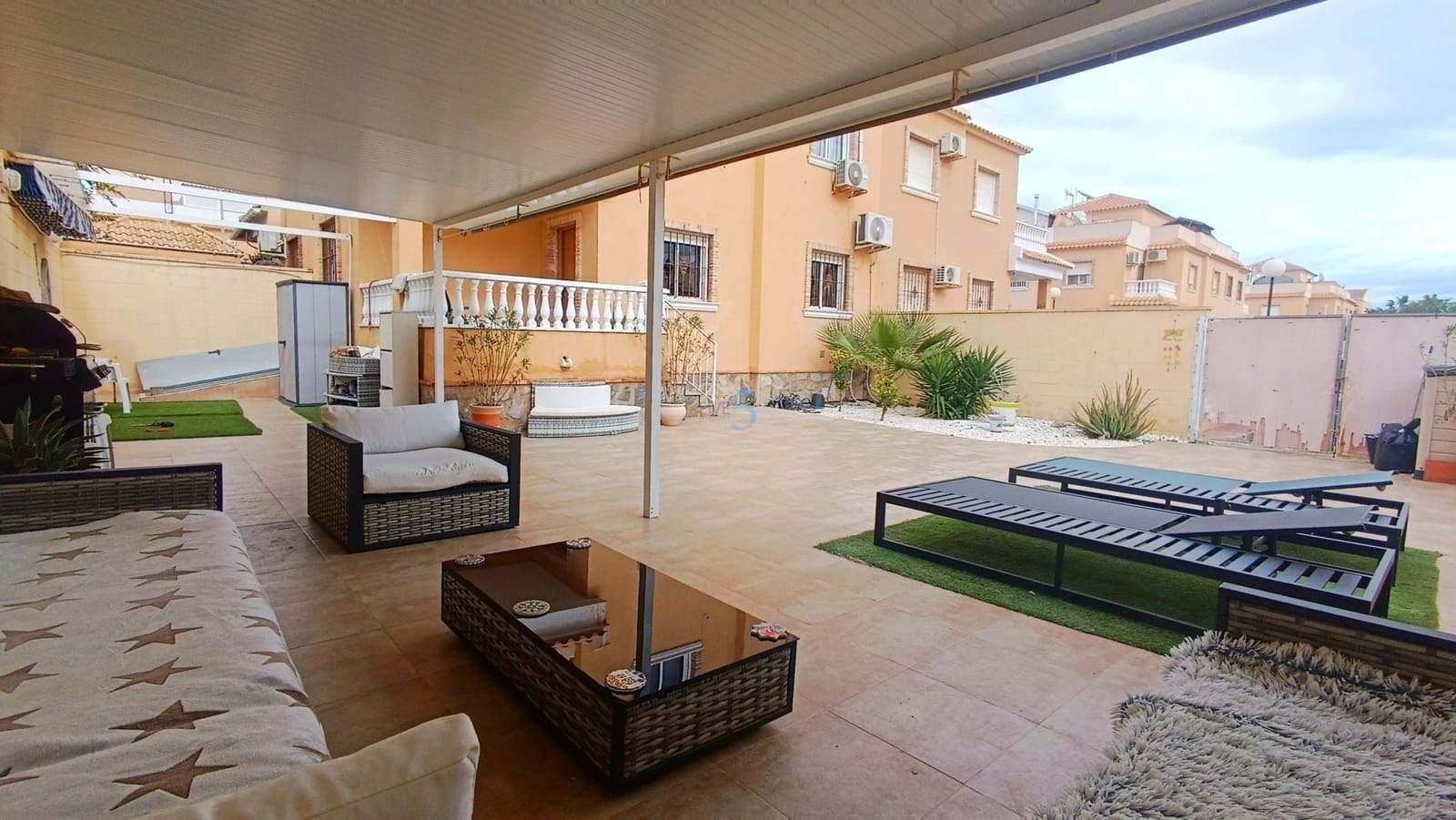 3 camera da letto Villa in vendita in Ciudad Quesada con piscina - 239.995 € (Rif: 9590511)