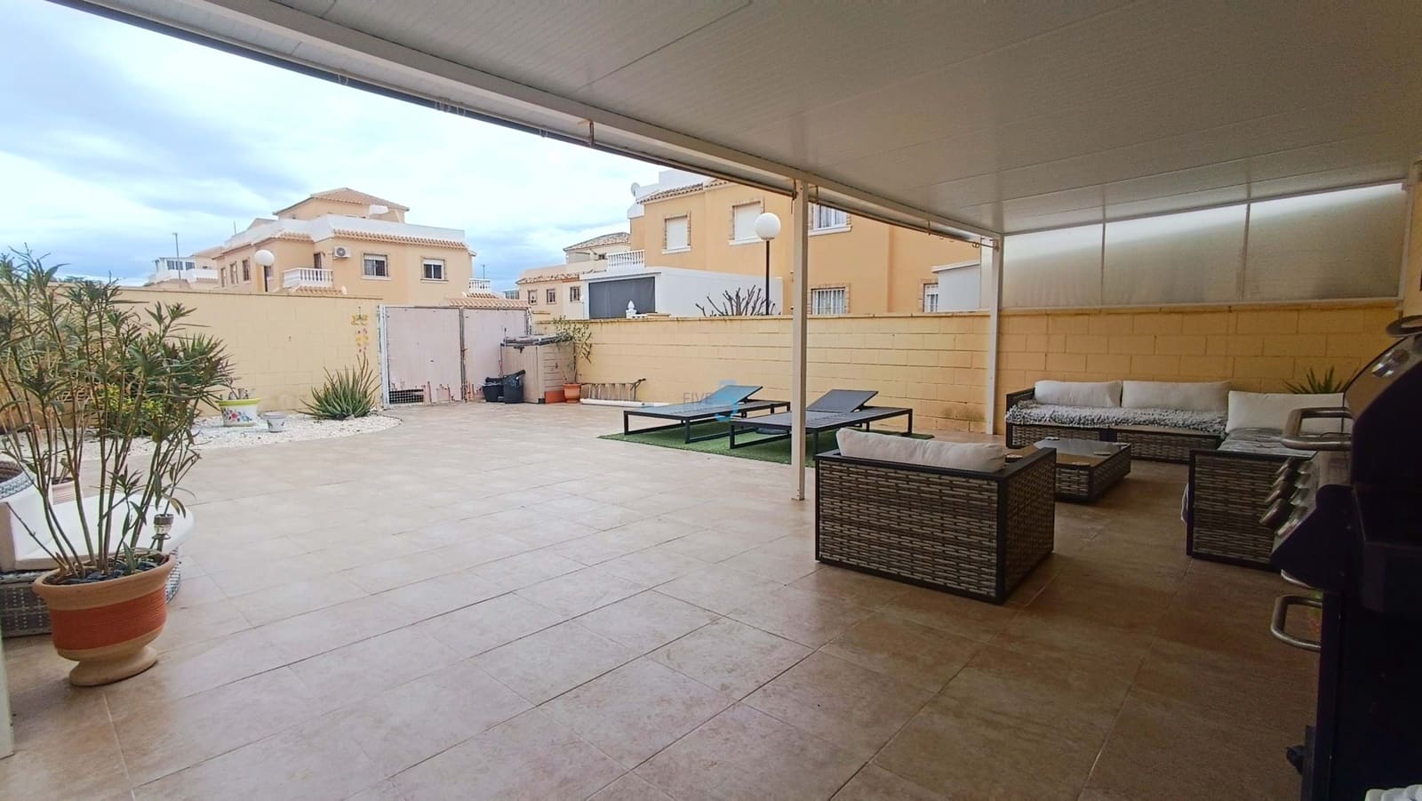 3 camera da letto Villa in vendita in Ciudad Quesada con piscina - 239.995 € (Rif: 9590511)