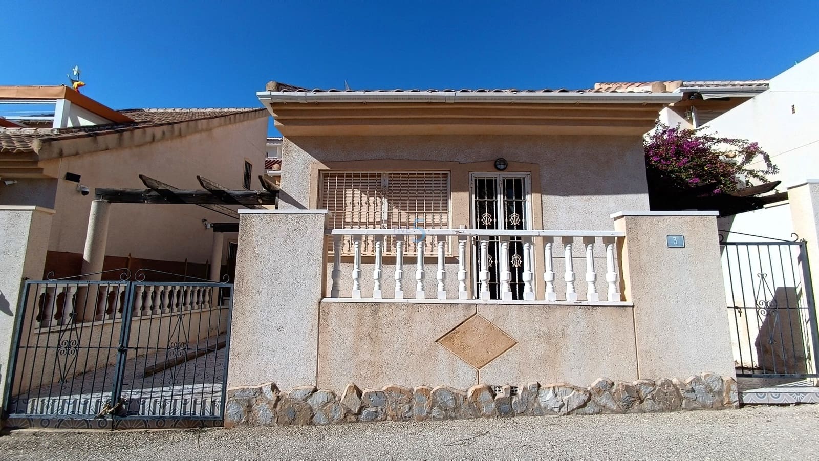 3 chambre Villa/Maison à vendre à Ciudad Quesada avec piscine - 159 995 € (Ref: 9591958)