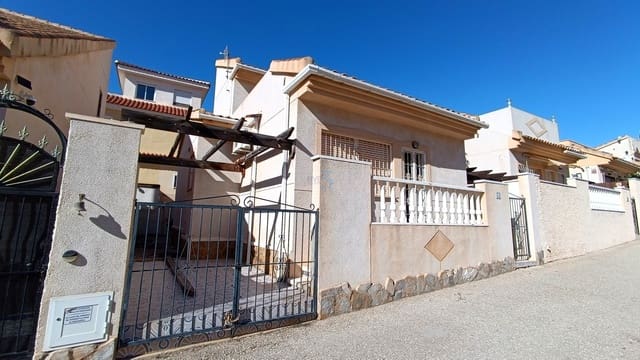 3 chambre Villa/Maison à vendre à Ciudad Quesada, Rojales avec piscine - 159 995 € (Ref: 9591958)