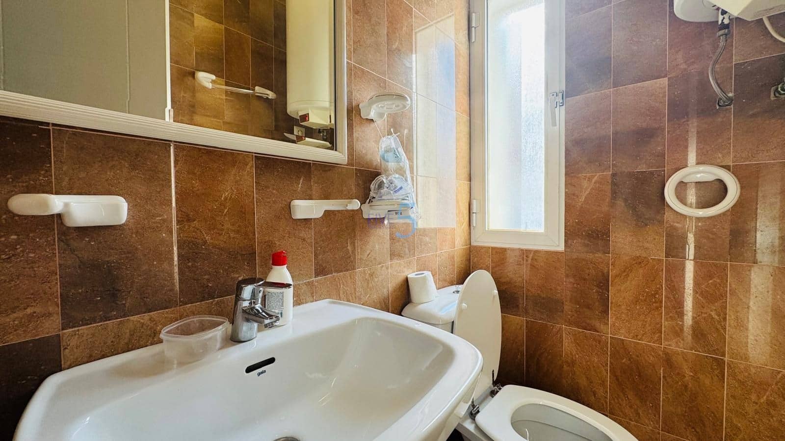 Casa de 3 habitaciones en Torrevieja en venta con piscina - 230.000 € (Ref: 9593153)