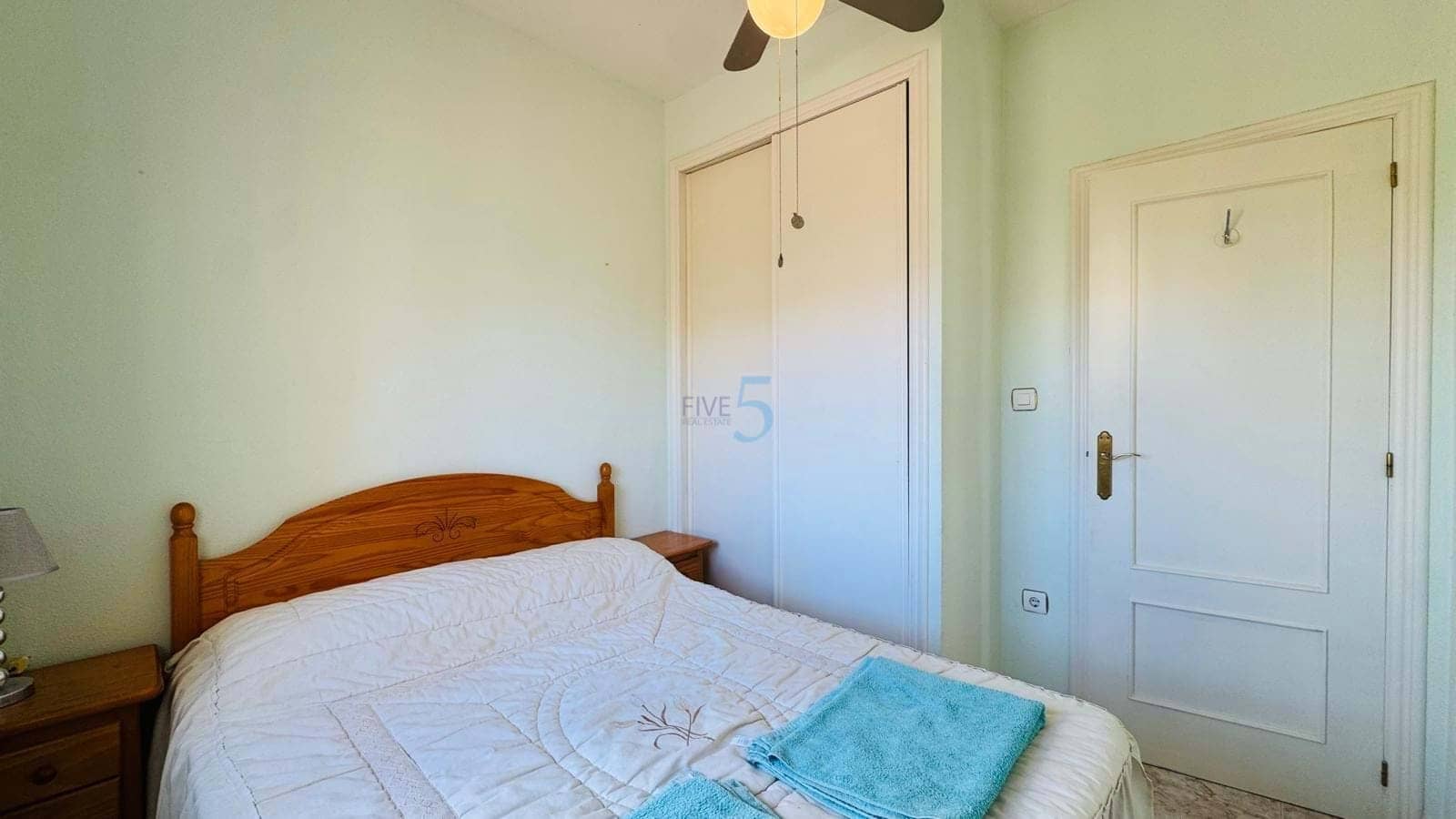 3 Zimmer Haus zu verkaufen in Playa Flamenca mit Pool Garage - 234.000 € (Ref: 9596764)