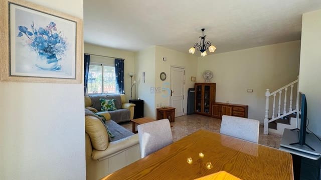 3 Zimmer Haus zu verkaufen in Playa Flamenca, Orihuela mit Pool Garage - 234.000 € (Ref: 9596764)