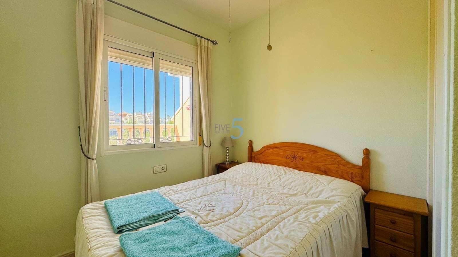 3 Zimmer Haus zu verkaufen in Playa Flamenca mit Pool Garage - 234.000 € (Ref: 9596764)