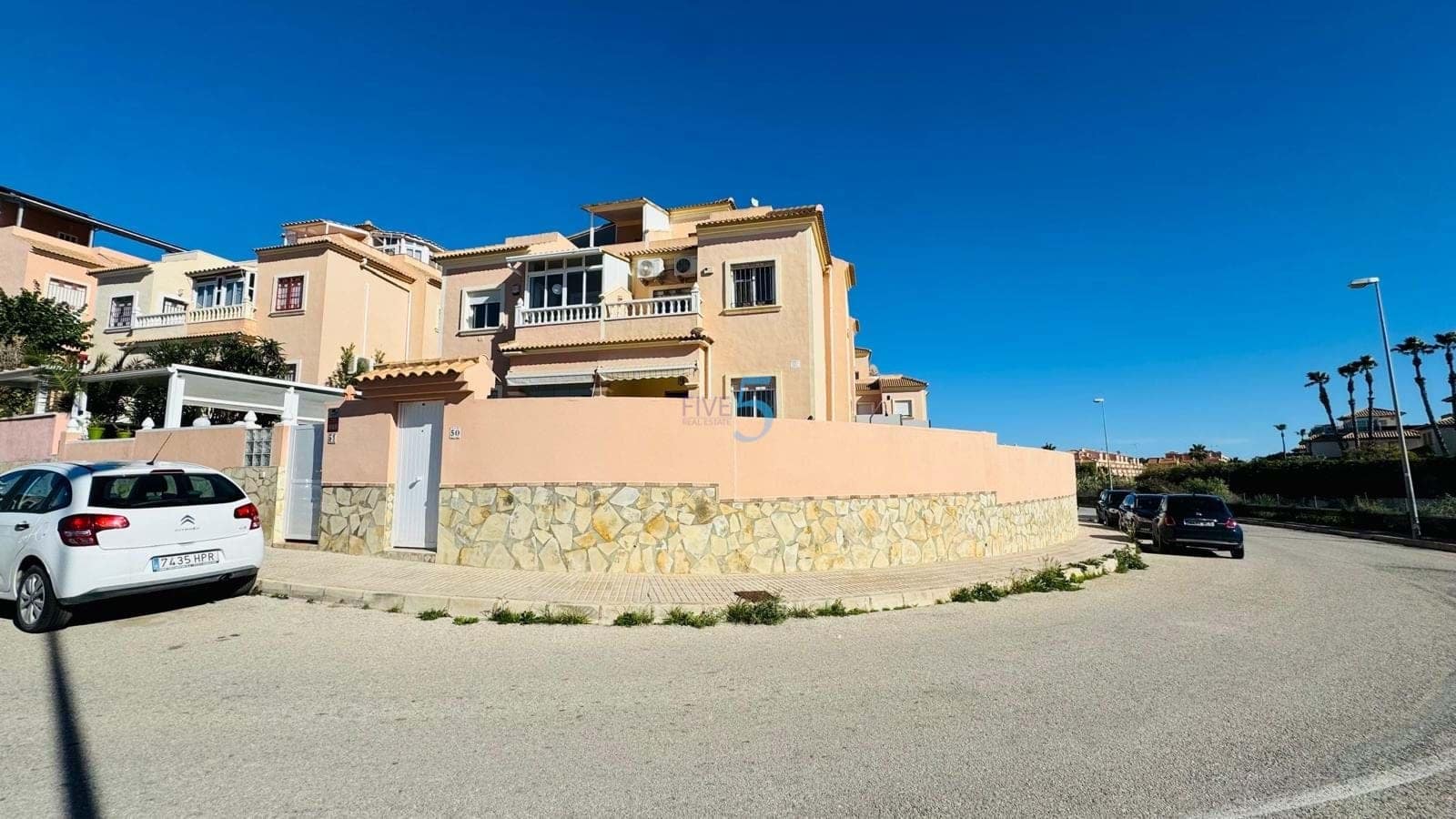 3 Zimmer Haus zu verkaufen in Playa Flamenca mit Pool Garage - 234.000 € (Ref: 9596764)