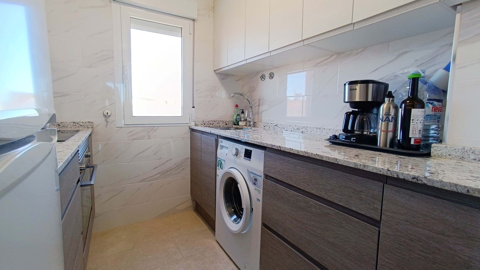 2 bedroom Apartment for sale in Torrevieja with pool garage - € 129,000 (Ref: 9598146)