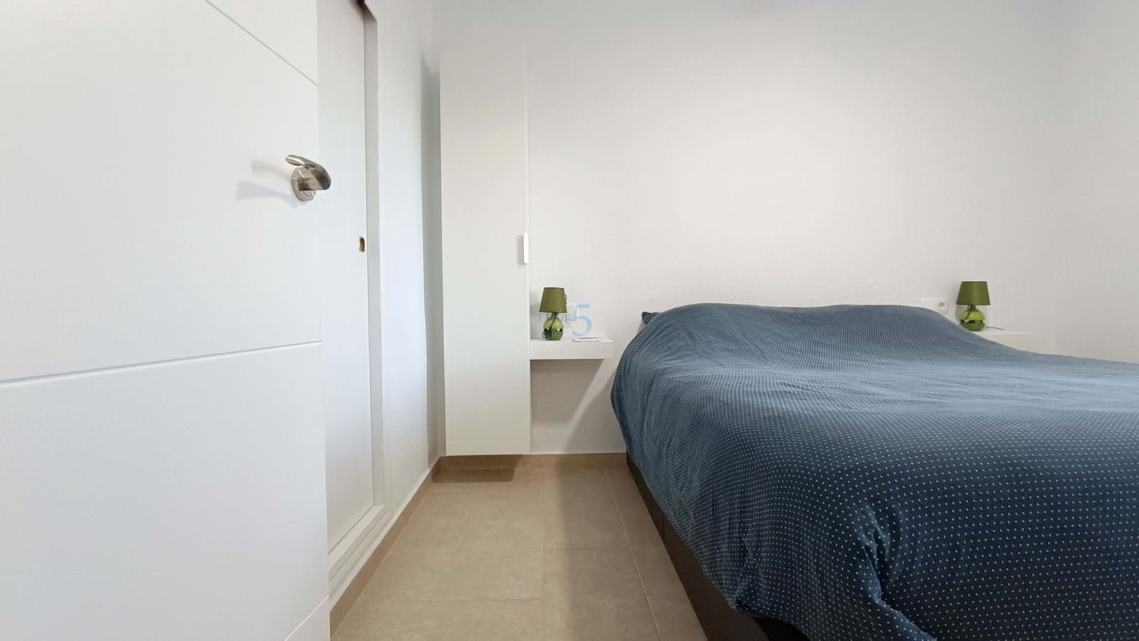 2 bedroom Apartment for sale in Torrevieja with pool garage - € 129,000 (Ref: 9598146)