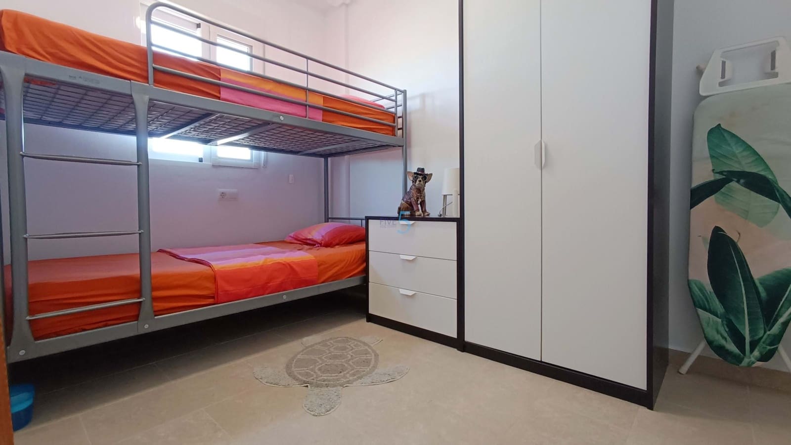 2 bedroom Apartment for sale in Torrevieja with pool garage - € 129,000 (Ref: 9598146)