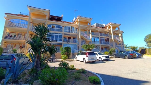 2 bedroom Apartment for sale in Torrevieja with pool garage - € 129,000 (Ref: 9598146)