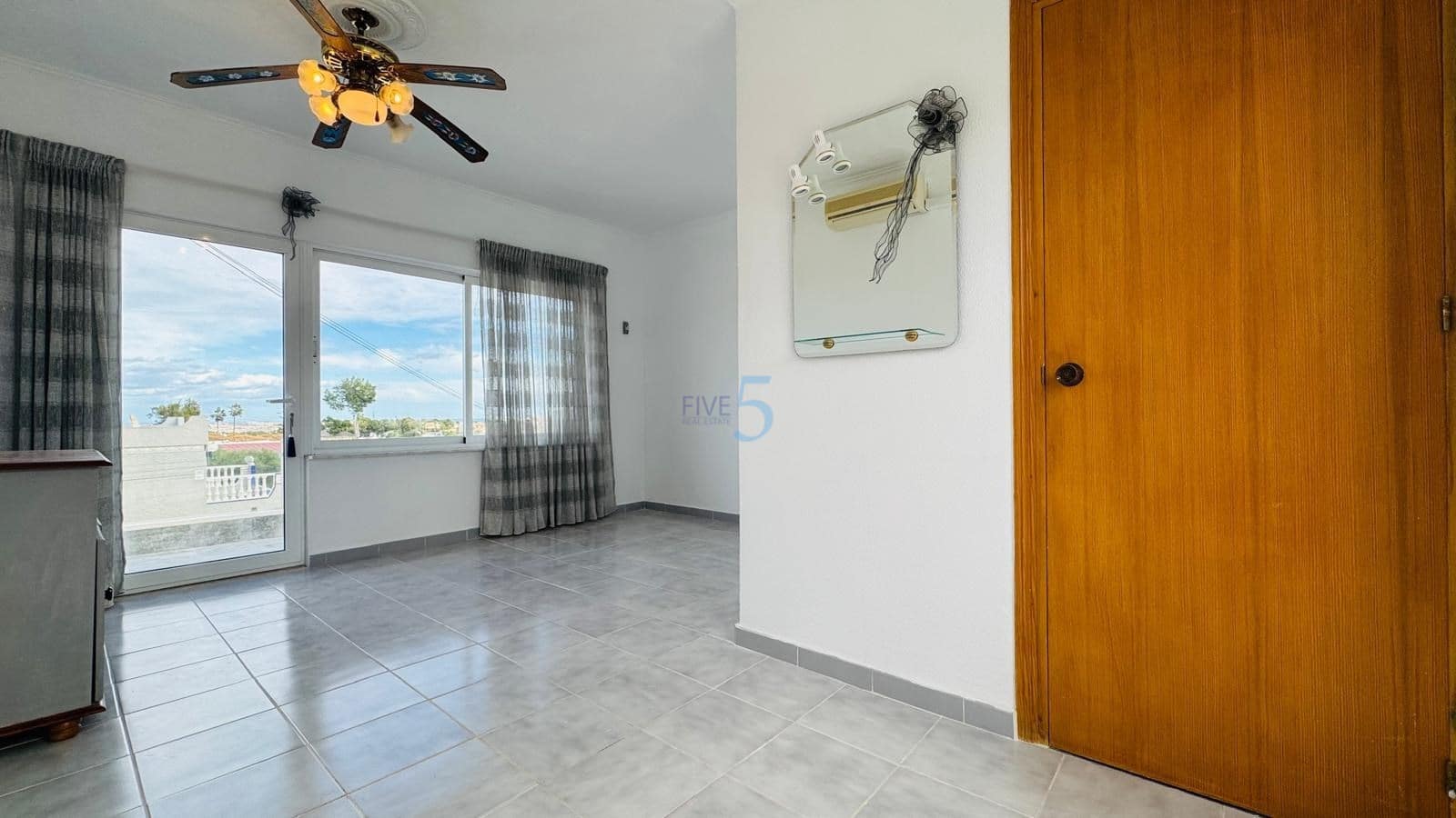 2 Zimmer Haus zu verkaufen in Villamartin - 139.000 € (Ref: 9598272)