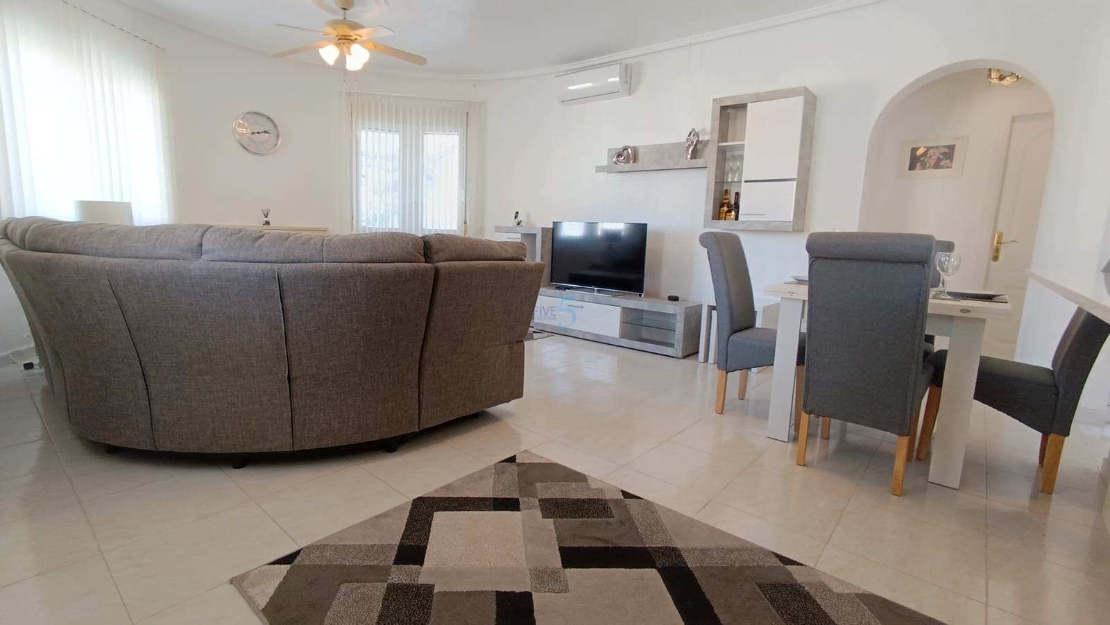 3 camera da letto Villa in vendita in Ciudad Quesada con piscina - 299.000 € (Rif: 9598273)