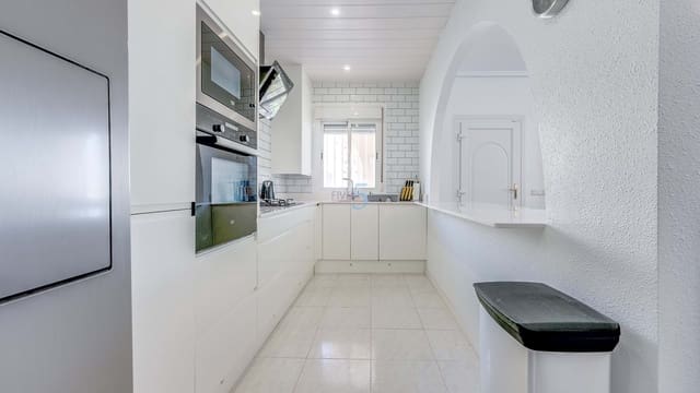 3 soverom Villa til salgs i Ciudad Quesada, Rojales med svømmebasseng - € 299 000 (Ref: 9598273)