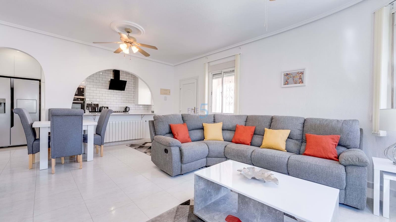 3 soverom Villa til salgs i Ciudad Quesada med svømmebasseng - € 299 000 (Ref: 9598273)