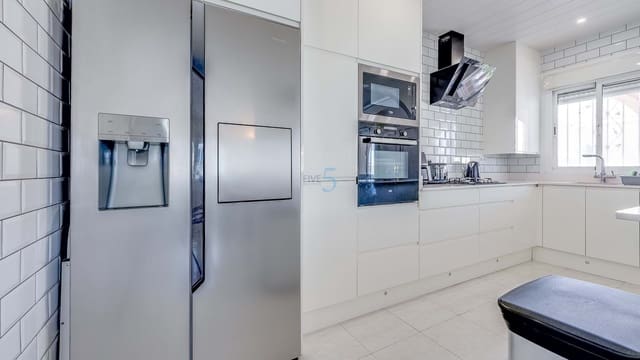 3 soverom Villa til salgs i Ciudad Quesada, Rojales med svømmebasseng - € 299 000 (Ref: 9598273)