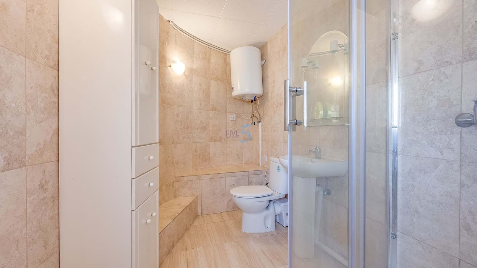 3 soverom Villa til salgs i Ciudad Quesada med svømmebasseng - € 299 000 (Ref: 9598273)