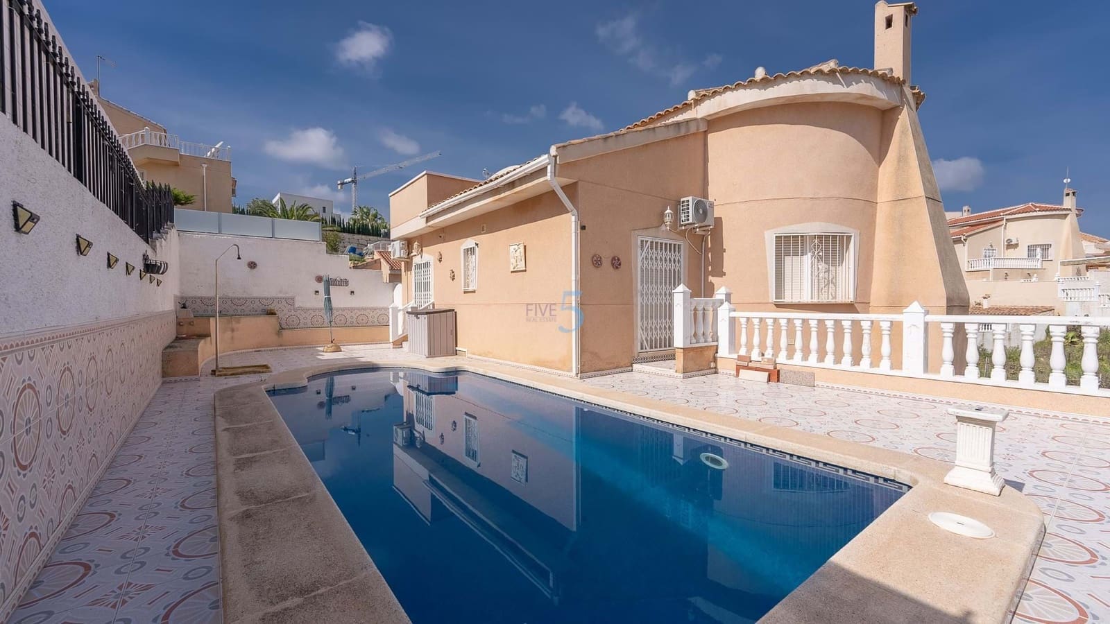 3 soverom Villa til salgs i Ciudad Quesada med svømmebasseng - € 299 000 (Ref: 9598273)