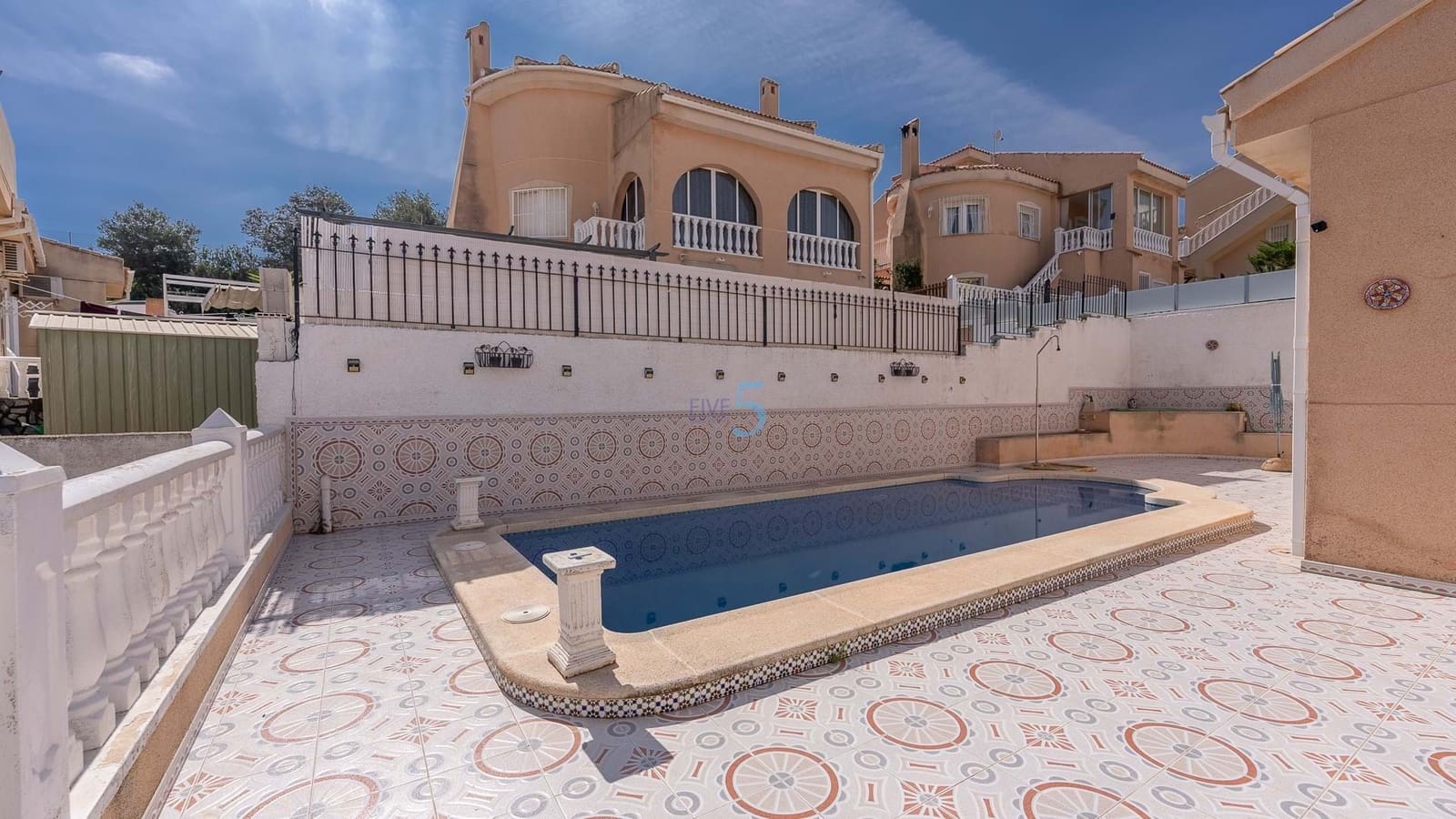 3 soverom Villa til salgs i Ciudad Quesada med svømmebasseng - € 299 000 (Ref: 9598273)