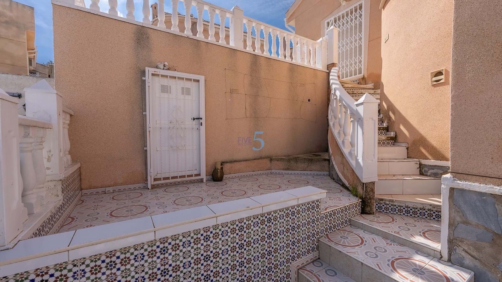 3 soverom Villa til salgs i Ciudad Quesada med svømmebasseng - € 299 000 (Ref: 9598273)