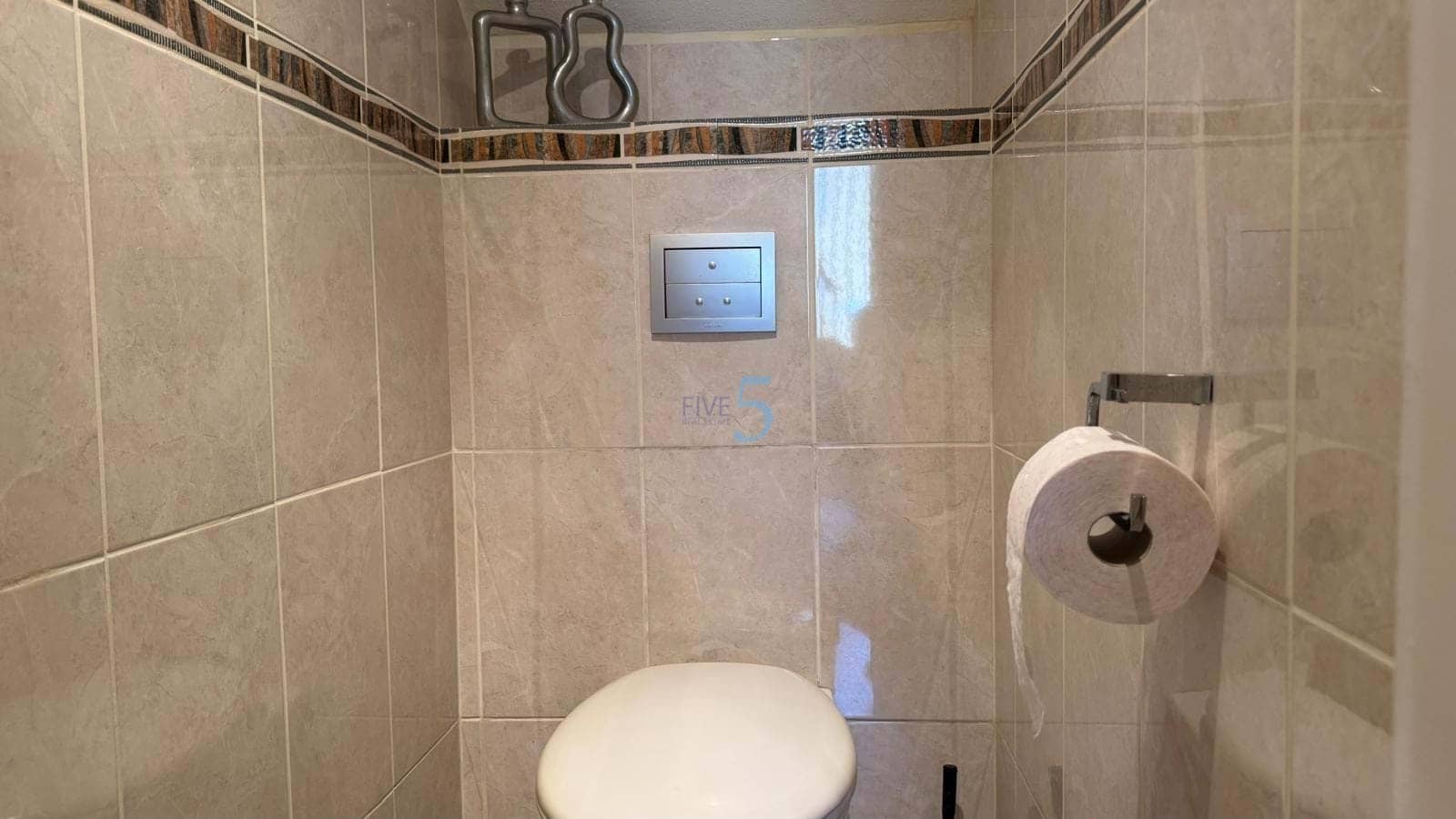 2 quarto Casa em Banda para venda em Cabo Roig com piscina - 249 000 € (Ref: 9599819)