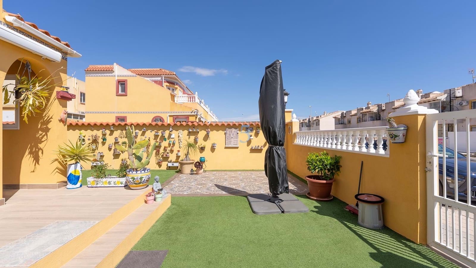 2 Zimmer Haus zu verkaufen in Cabo Roig mit Pool - 249.000 € (Ref: 9599819)