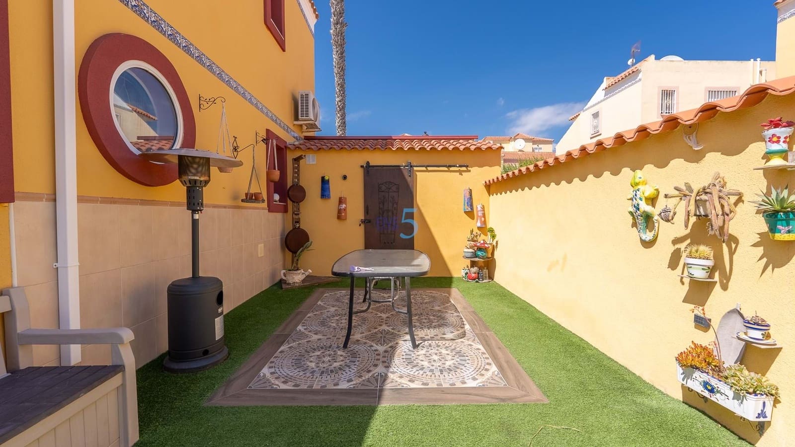 2 Zimmer Haus zu verkaufen in Cabo Roig mit Pool - 249.000 € (Ref: 9599819)