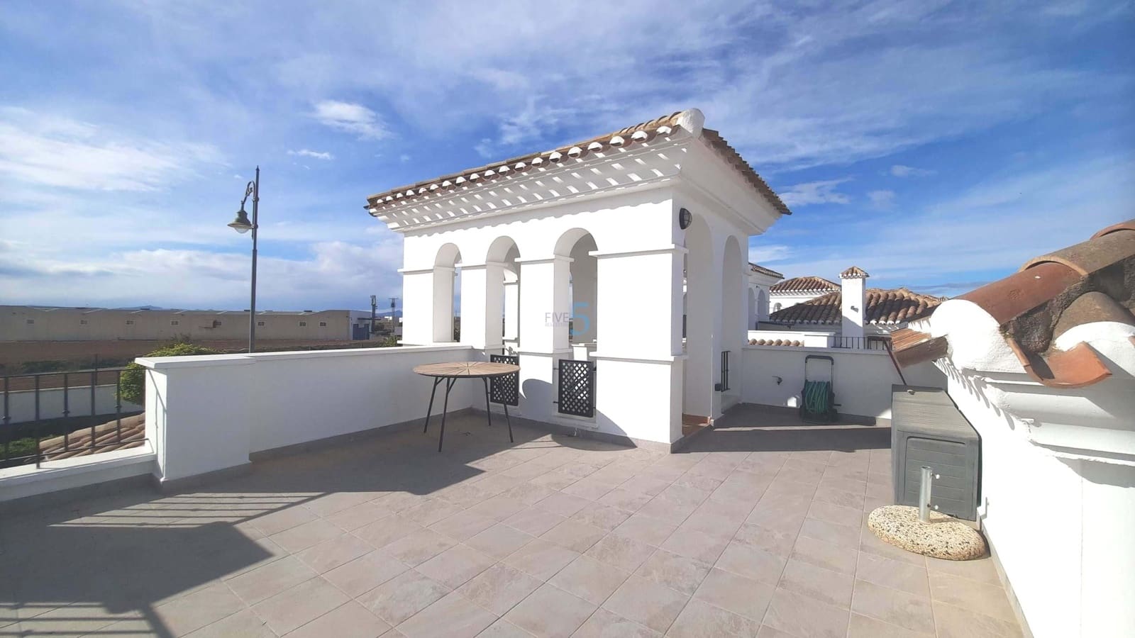 2 chambre Villa/Maison à vendre à Roldan avec piscine - 235 000 € (Ref: 9599820)