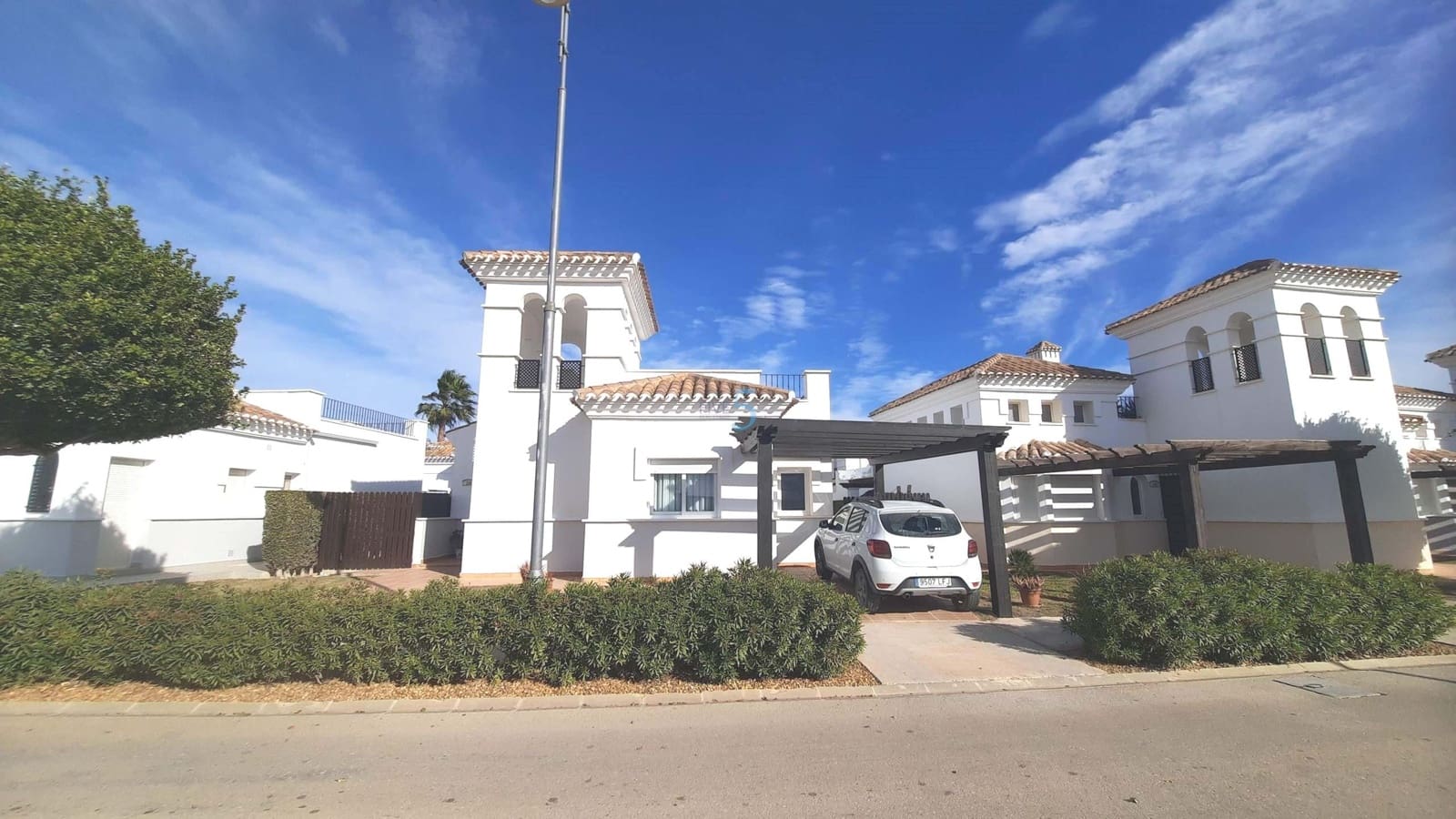 2 chambre Villa/Maison à vendre à Roldan avec piscine - 235 000 € (Ref: 9599820)