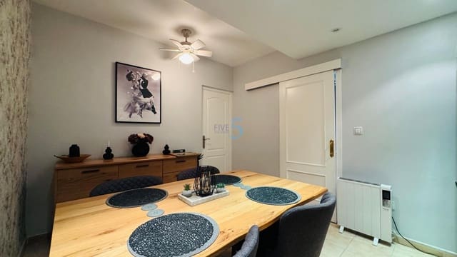 4 makuuhuone Omakotitalo myytävänä paikassa Almoradí mukana uima-altaan 
autotalli - 259 000 € (Ref: 9603217)