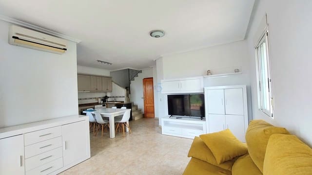 3 soveværelse Semi-Rækkehus til salg i San Miguel de Salinas med swimmingpool garage - € 229.000 (Ref: 9603386)