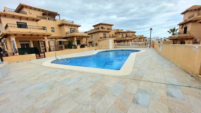 3 soveværelse Semi-Rækkehus til salg i San Miguel de Salinas med swimmingpool garage - € 229.000 (Ref: 9603386)