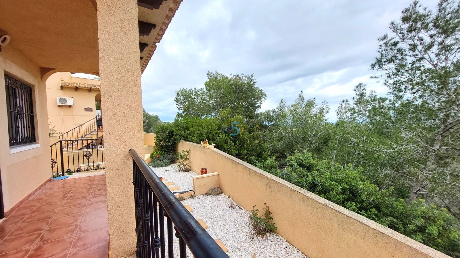 3 soveværelse Semi-Rækkehus til salg i San Miguel de Salinas med swimmingpool garage - € 229.000 (Ref: 9603386)