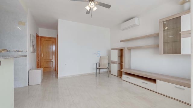 2 slaapkamer Appartement te koop in Villamartin, Orihuela met zwembad - € 134.000 (Ref: 9603525)