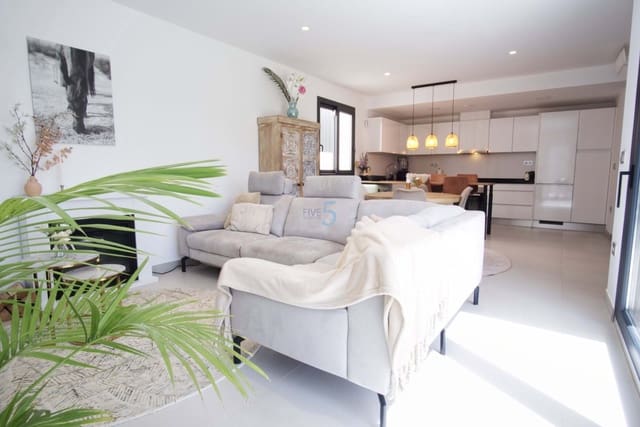 3 chambre Villa/Maison à vendre à Pilar de la Horadada avec piscine garage - 349 000 € (Ref: 9605520)